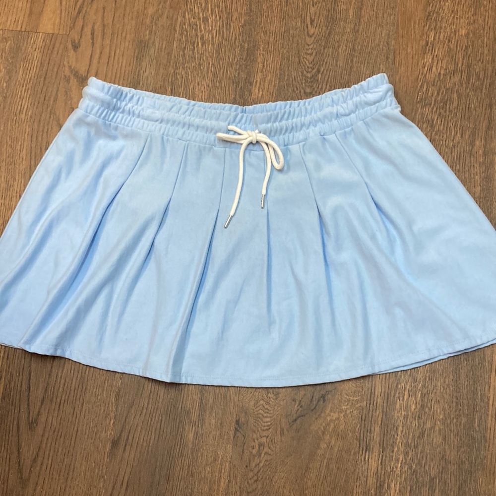 No Boundaries Pleated Mini Skirt    Size XXL